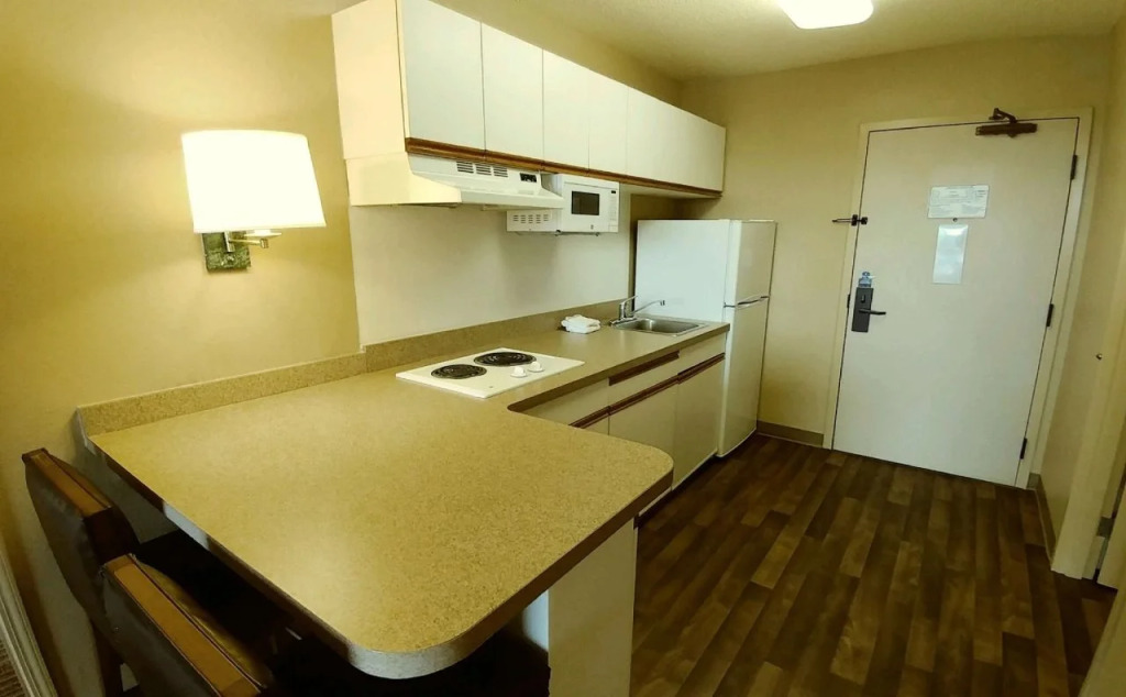 Extended Stay America Suites - Cleveland - Airport - North Olmsted