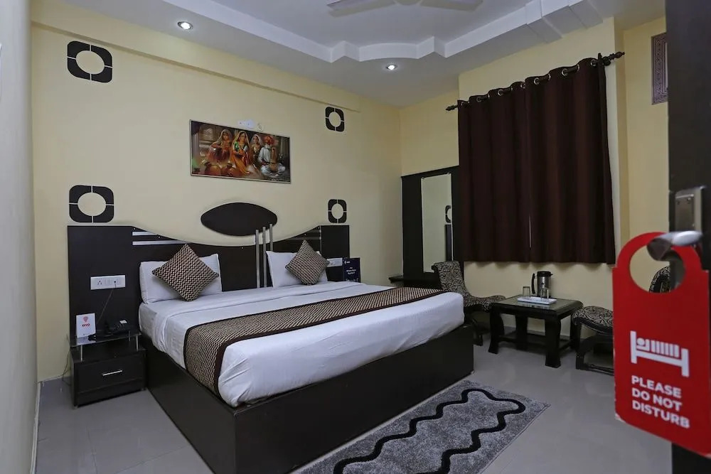 OYO 4799 Hotel City Park
