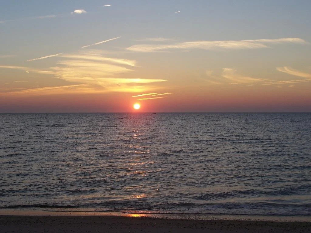 Sunset Beach Resort