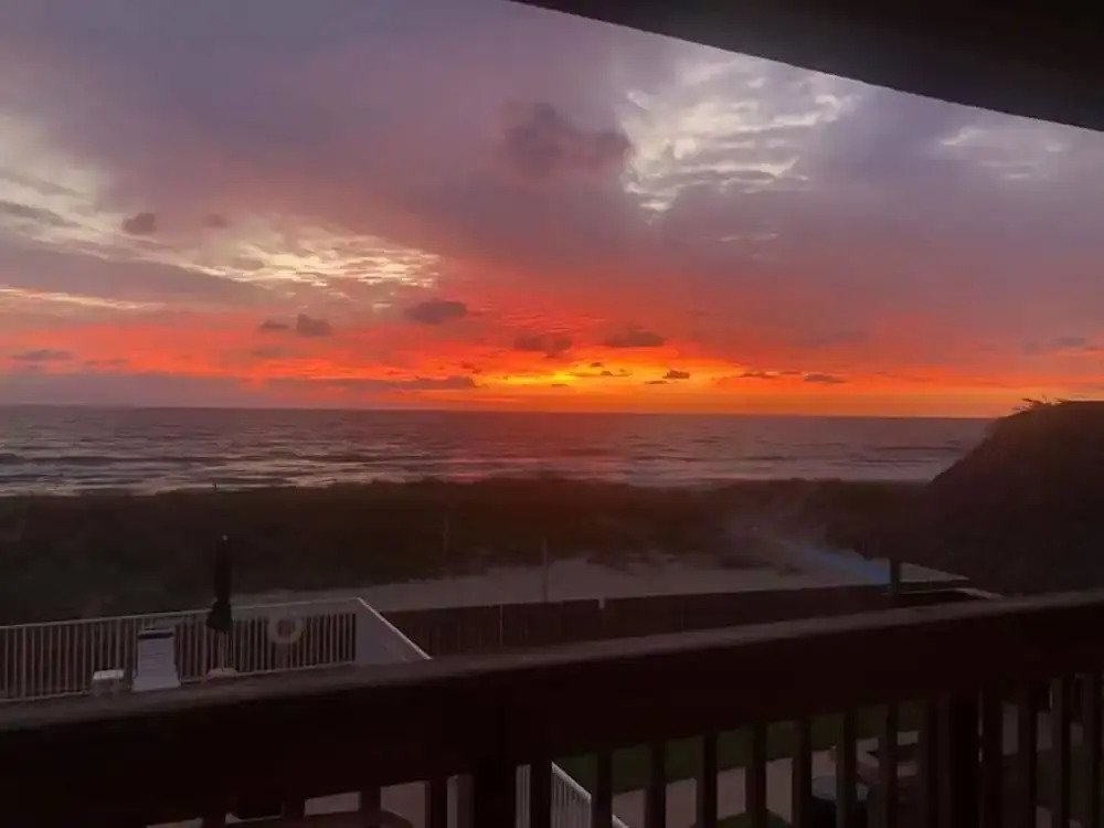 Emerald Seas Deerfield Beach Club