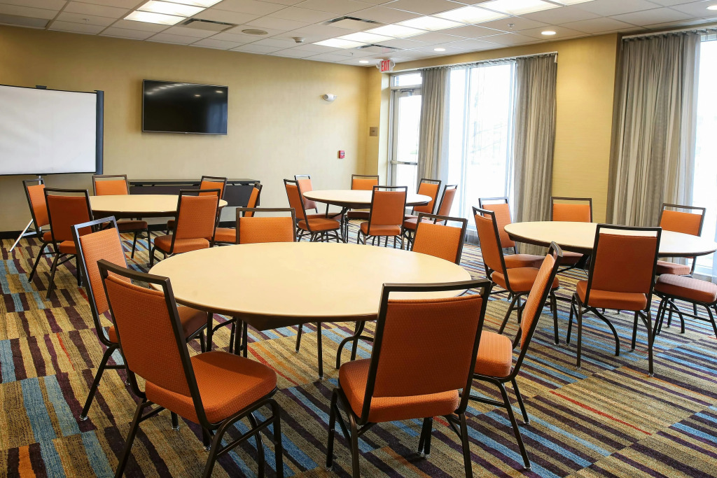 Fairfield Inn & Suites by Marriott Madison Verona