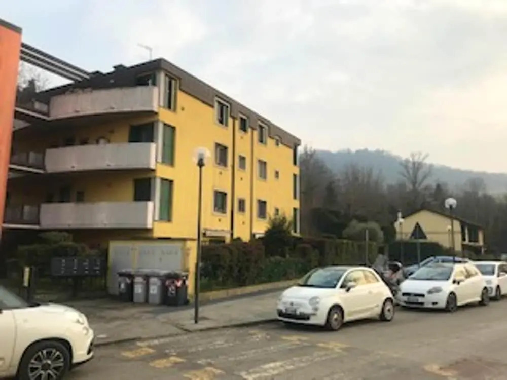 Apartment With one Bedroom in Ponticella, With Wonderful City View, Balcony and Wifi