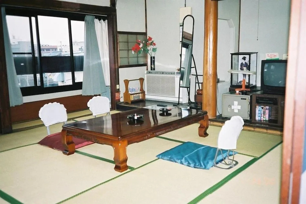 Komecho Ryokan