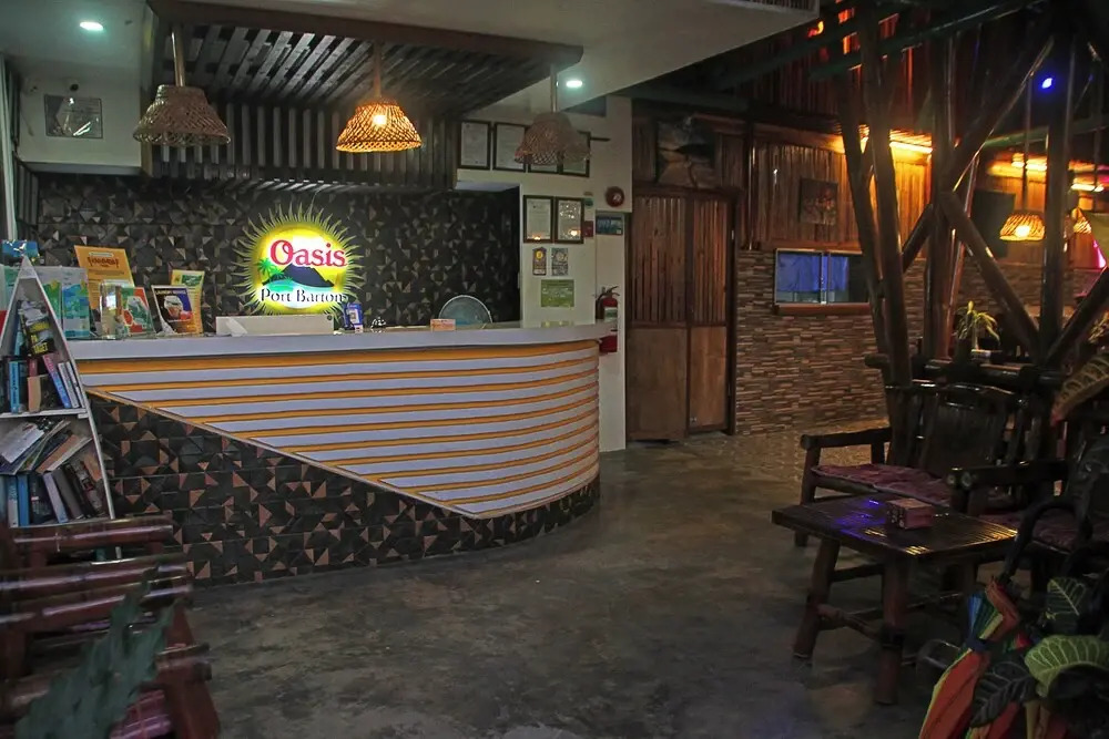 Hotel Oasis Port Barton