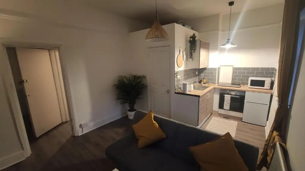 Beautiful 1 Bedroom Apartment