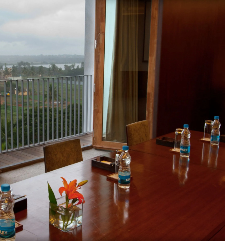 Slohh by Roach Bengaluru, Curio Collection by Hilton