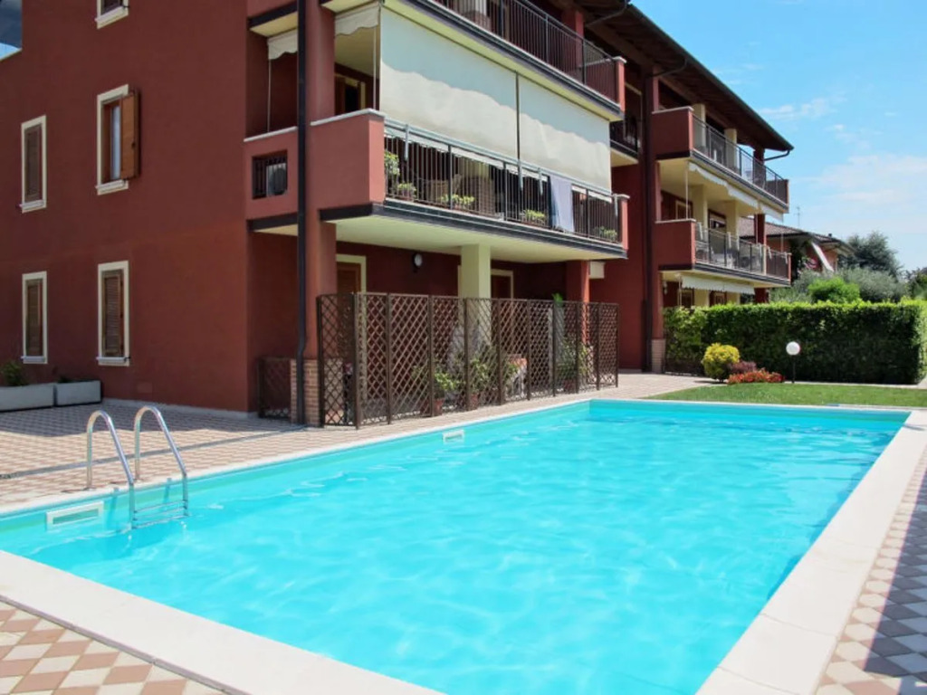 Apartment Daniela Sirmione