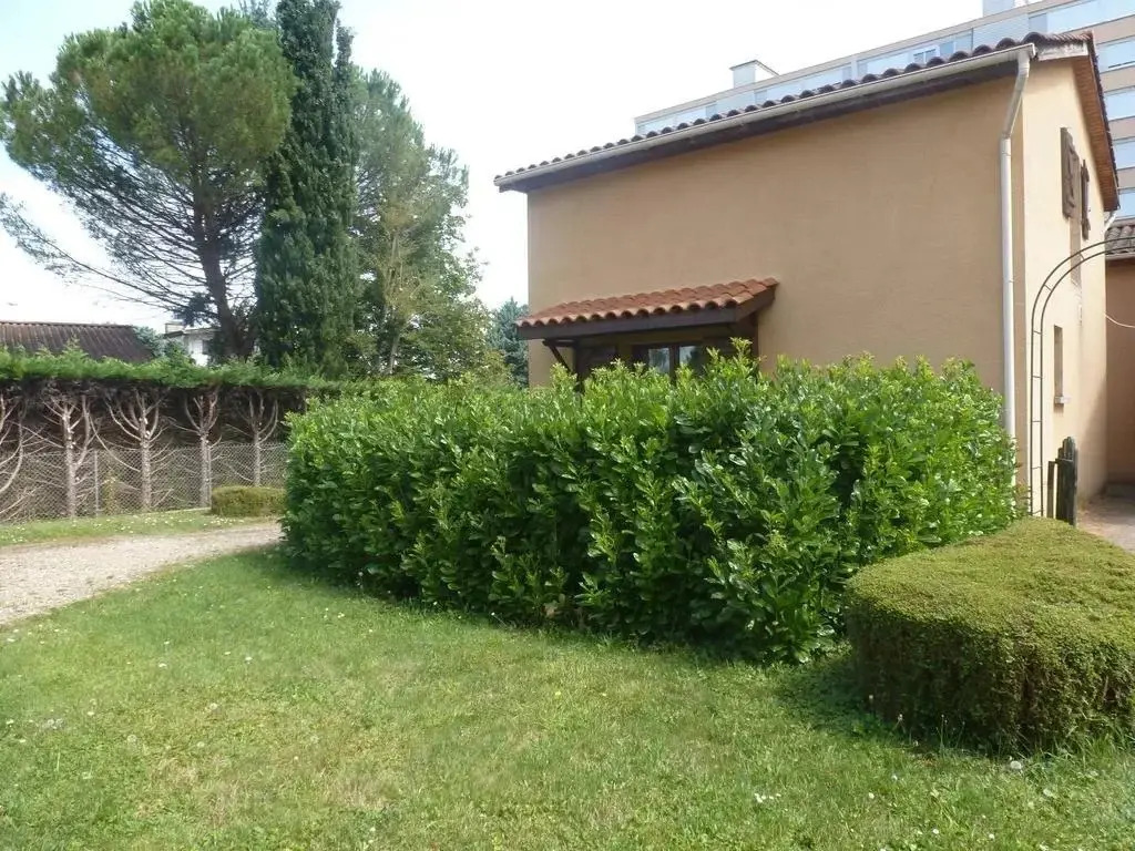 Beaujolais Home