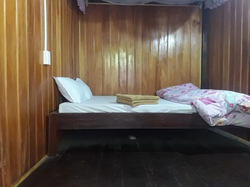 Hoàng Quân Homestay