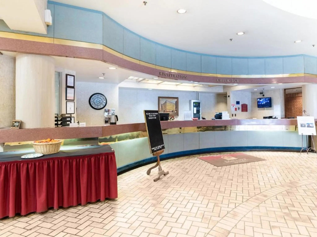 The Mclure Hotel & Conference Center