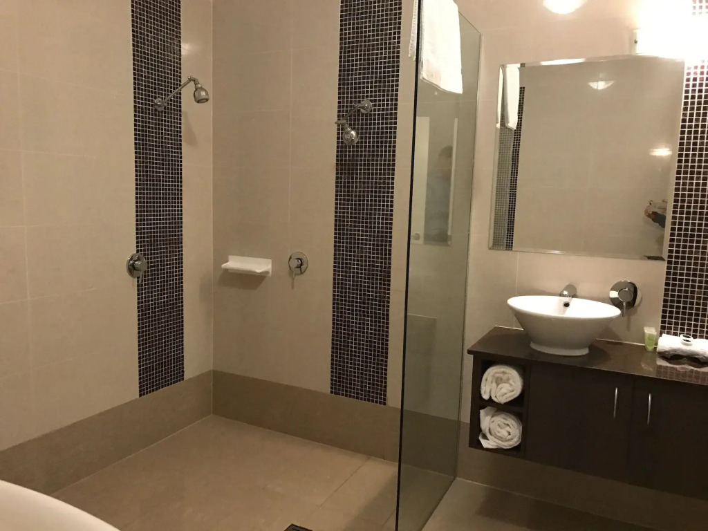 Mornington Hotel
