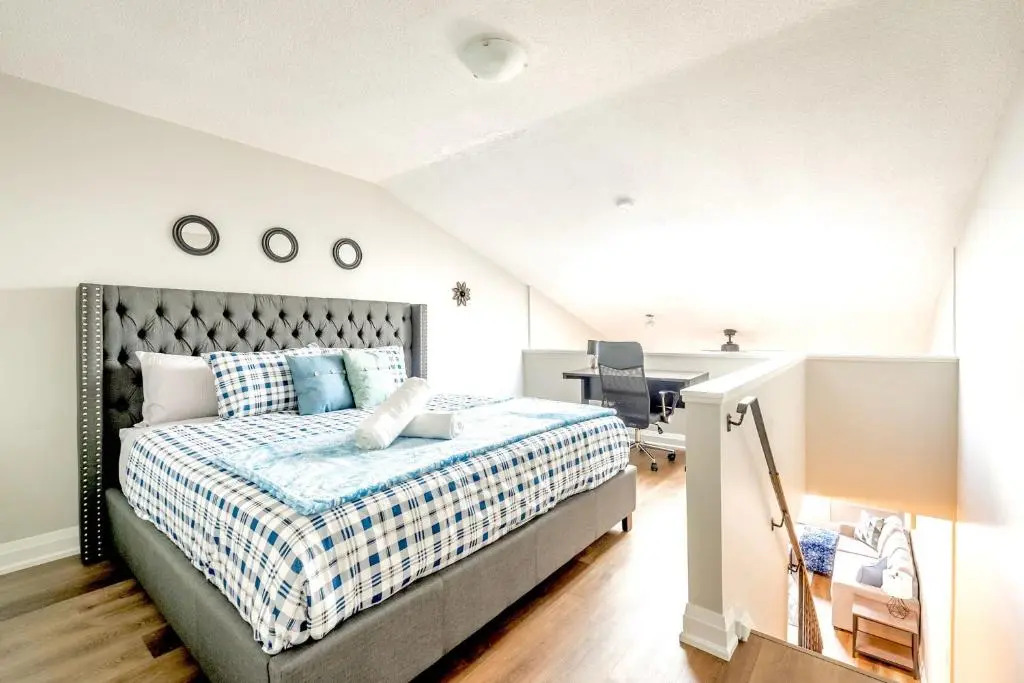 1BR Loft near DT Cambridge -Trails and Parks