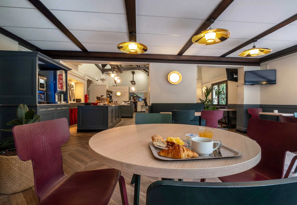 B&B HOTEL Niort Sud Venise Verte