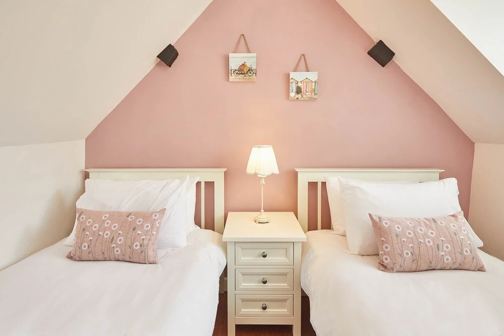 Host & Stay - Dolphin Cottage 1736