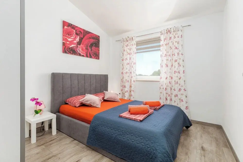 Apartament E&E