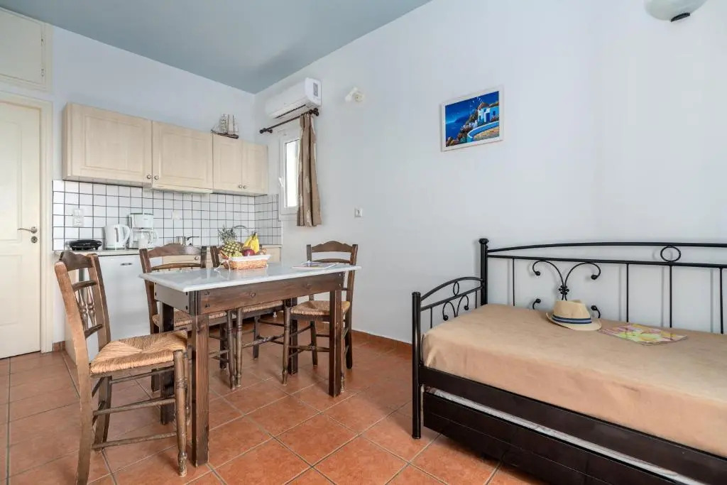 Regginas Apartments