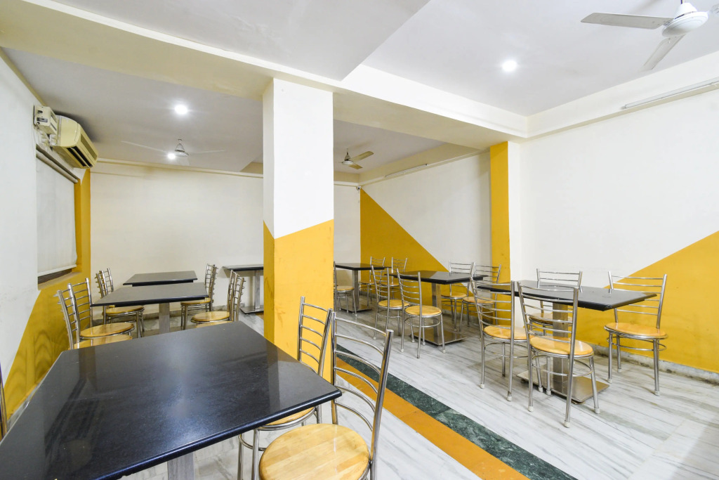 Townhouse OAK Secunderabad Near Railway Station Formerly Hotel Brahma