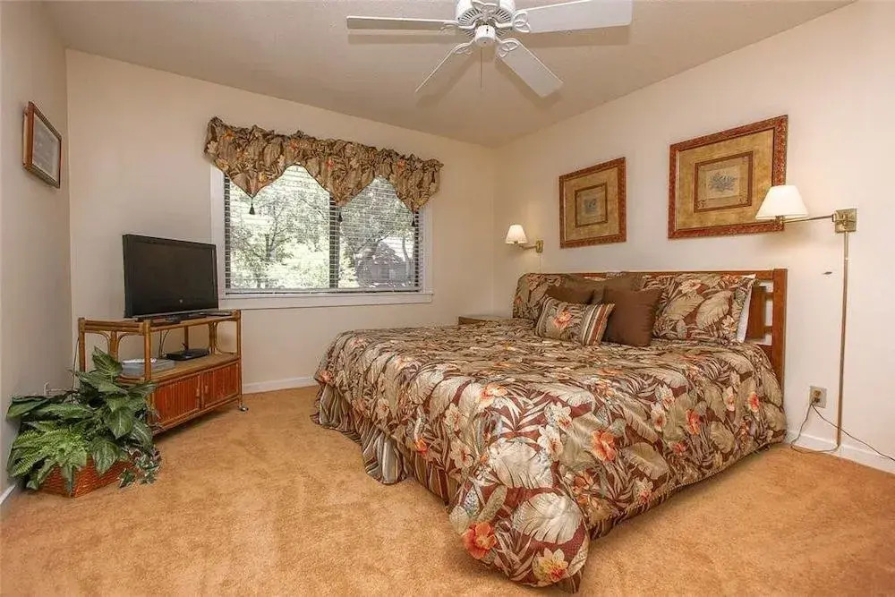 Racquet Club Villas 2330 by RedAwning