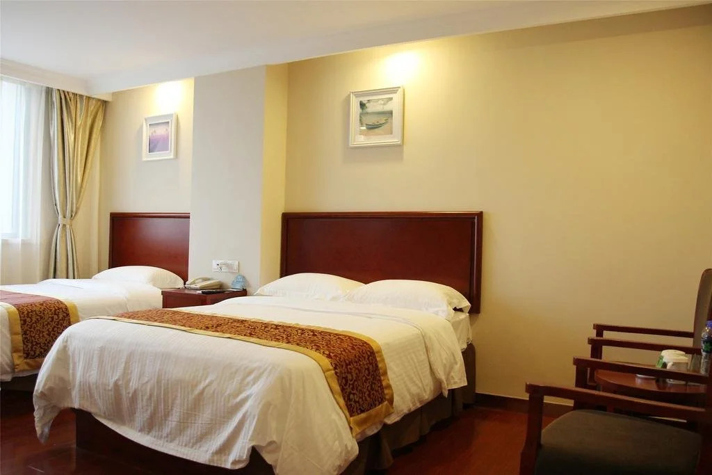 GreenTree Inn Anhui Hefei Changfeng Shuangfeng Industrial Park Express Hotel