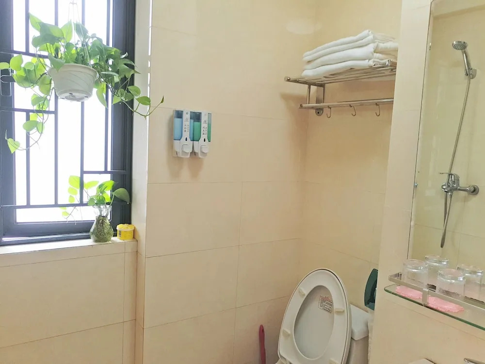 Bai Li Deng Apartment