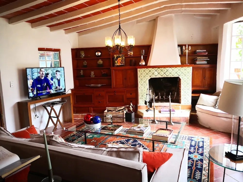 Casa Flor de Mayo