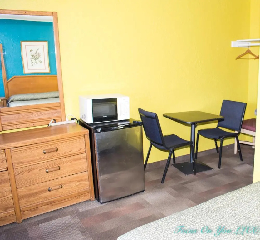 Bloomfield Motel