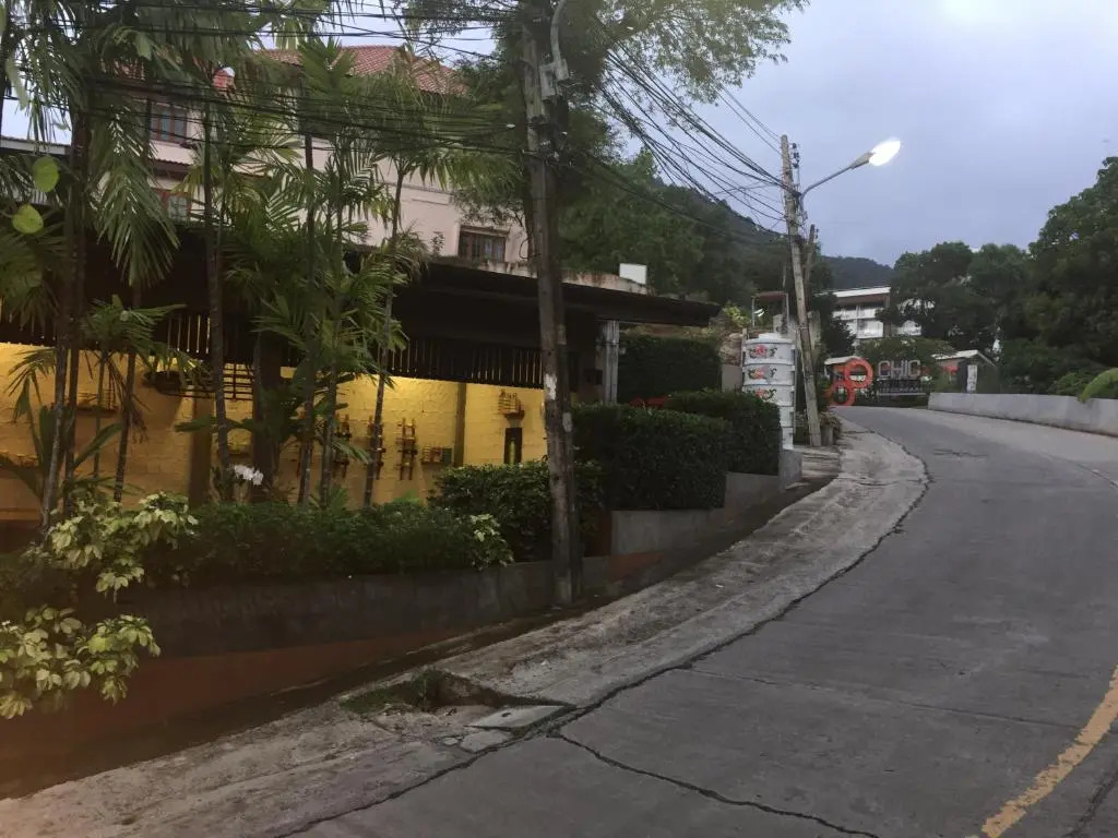 Karon Chic Seashore Apartment