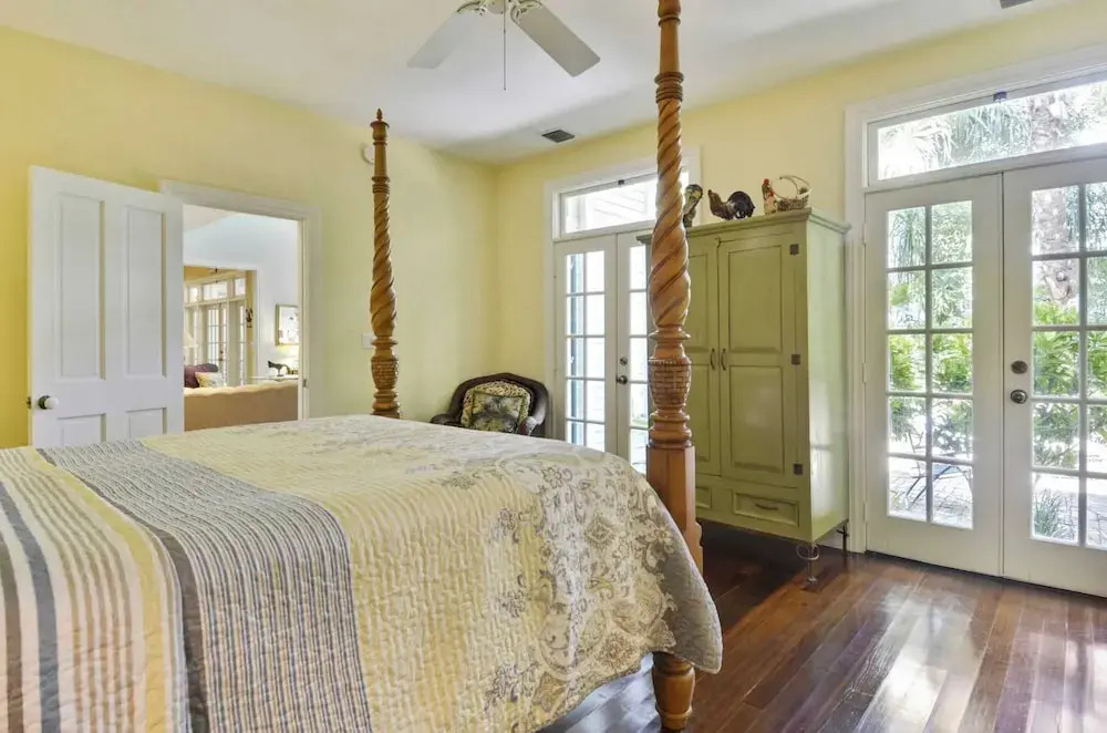 Easy Livin' by Avantstay Key West Home w/ Pool & BBQ Month Long Stays Only