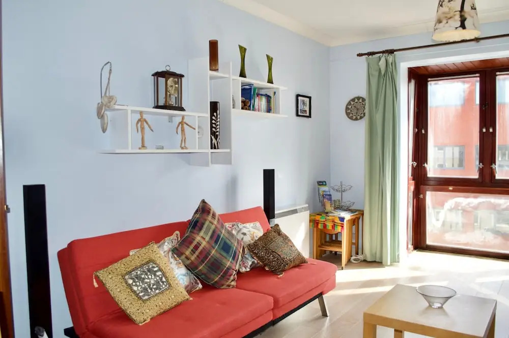 2 Bedroom Edinburgh Flat With Castle Views
