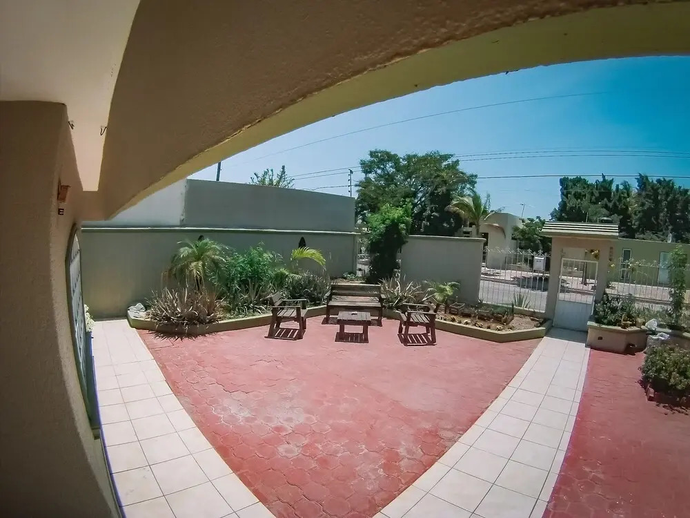 Hostal Pueblo Nómada