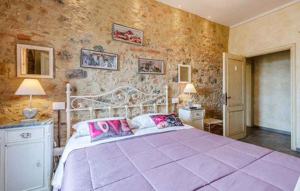 Nice Apartment in San Gimignano With Wifi and 2 Bedrooms