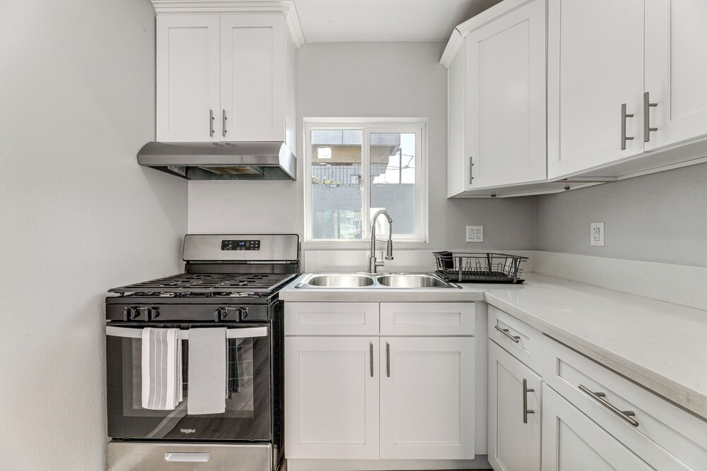 Near USC & Dtla! Extended Stay in West Adams