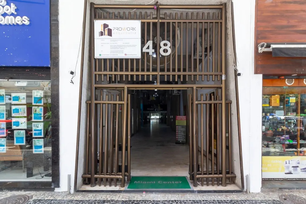Cosy a few Steps From Copacabana Beach Q13 e 16