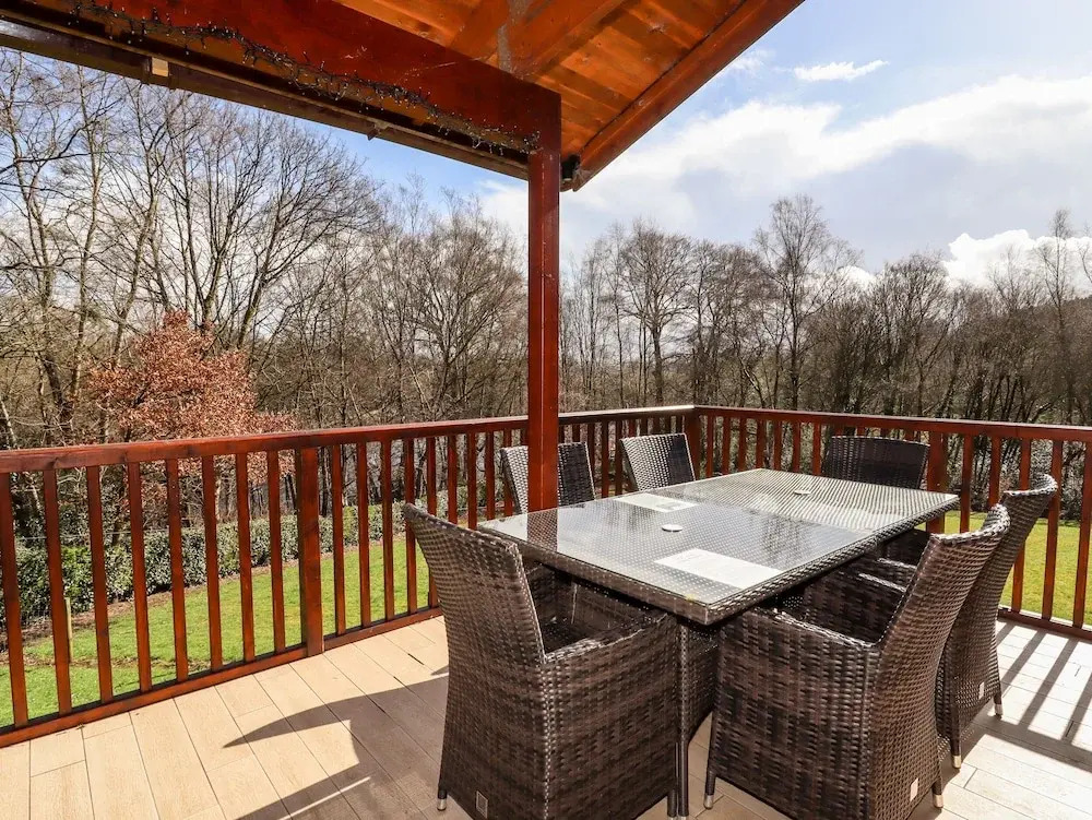 Watersview Lodge