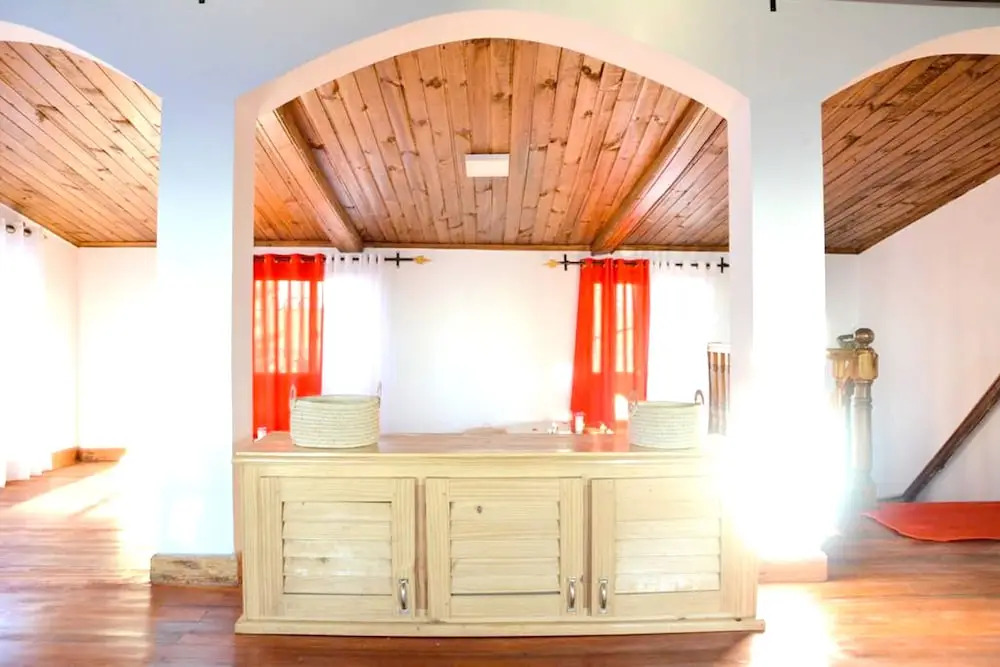 House With 2 Bedrooms in Ambohimitsimbina, With Wonderful City View, F