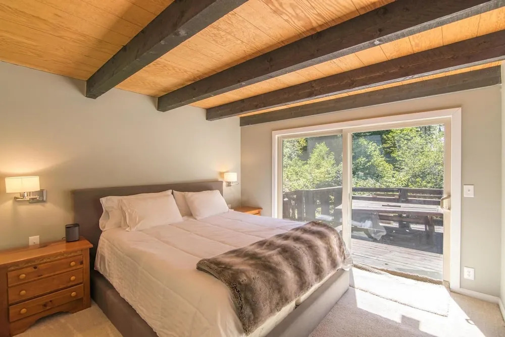 South Shore 5 Bedroom Holiday Home By Tahoe Truckee