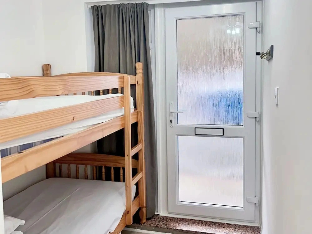 Beach Court Apartment