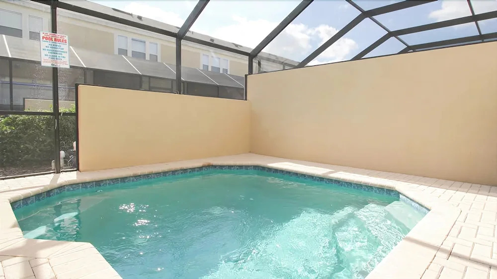 7652 Windsor Hills