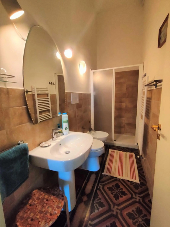 Panoramic Apartment in Villa on The Beach, In Center