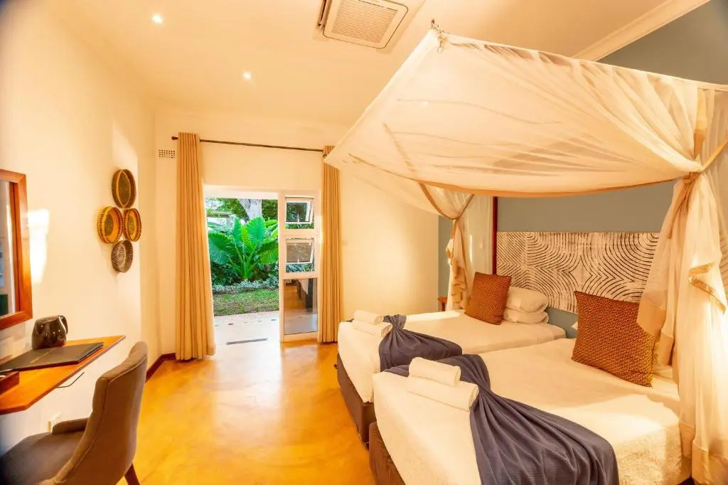 PheZulu Guest Lodge