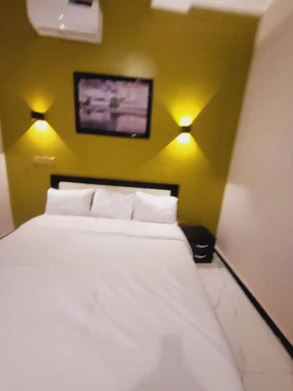 Aggreys 55 airport lodge