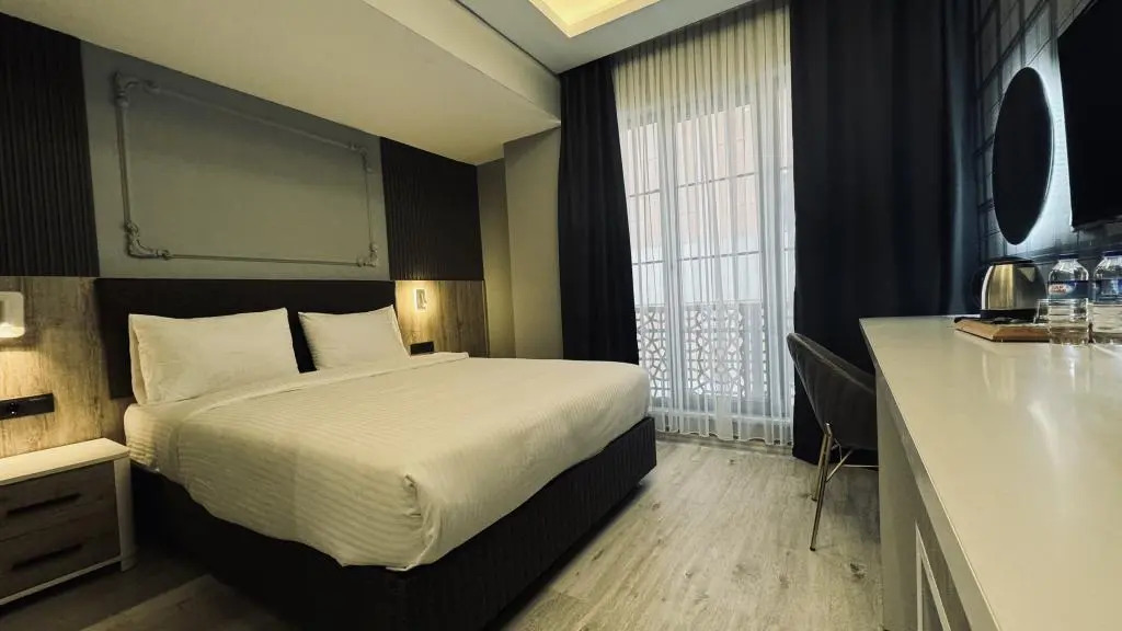 El Baboos Hotel