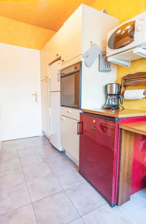 11 Alexandre III Apartment 2
