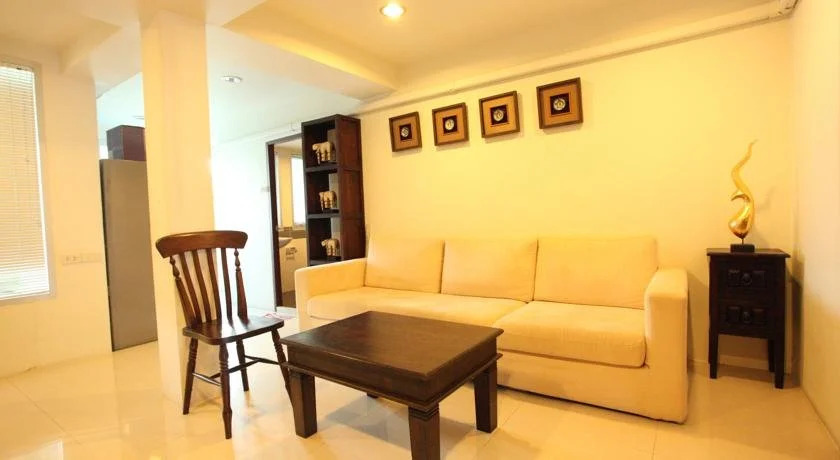 39 Living Bangkok