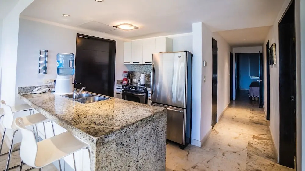 Elements Garden House 21 2 Bedroom Condo by RedAwning