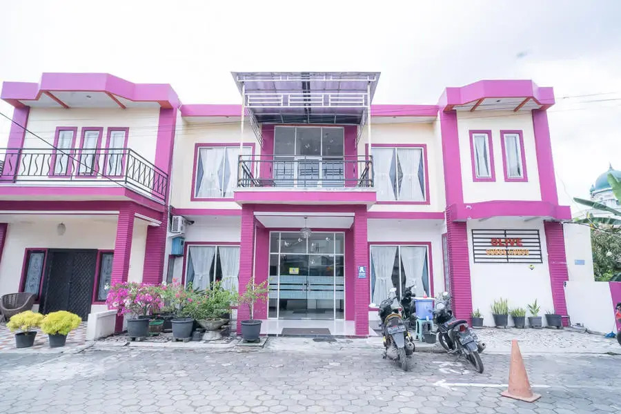 RedDoorz near Uniska Banjarmasin