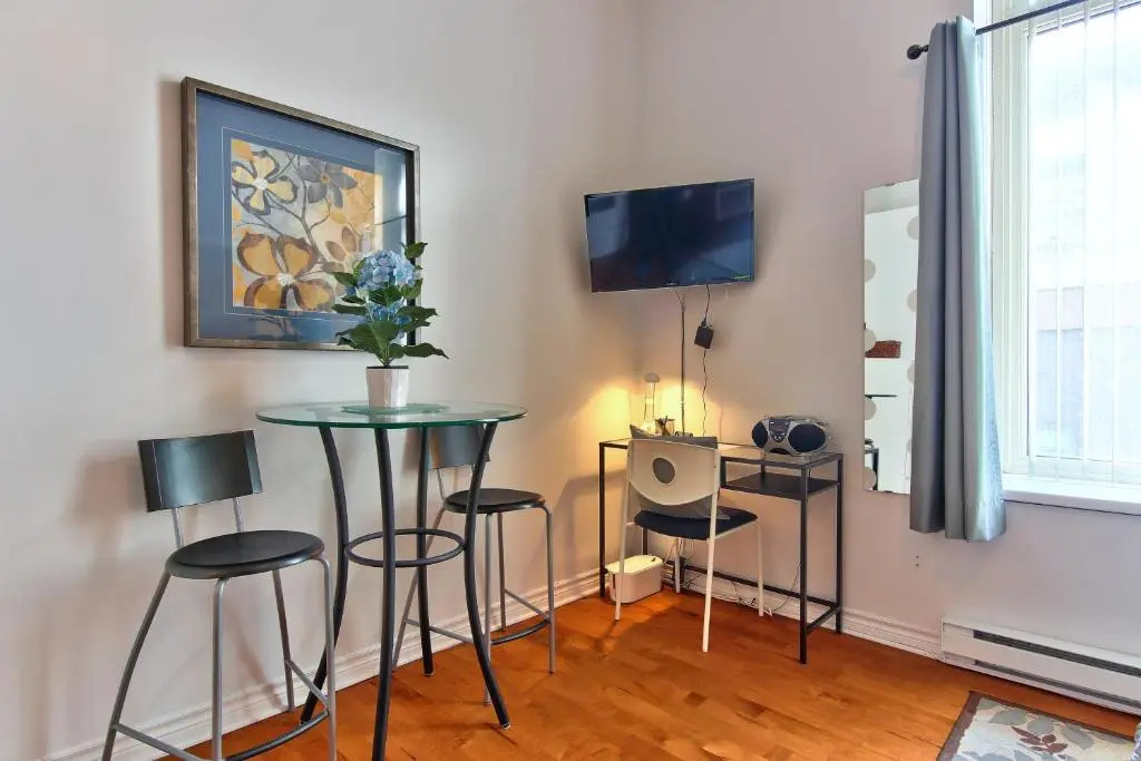 Apartment & Studio