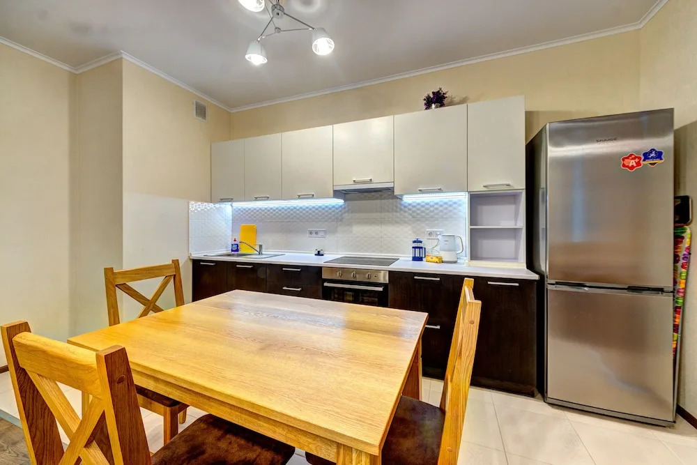 Apartment Voskresenska 18 , Парковые Озера