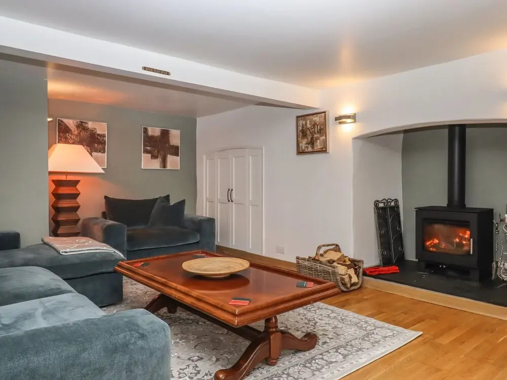 Waterland Farmhouse