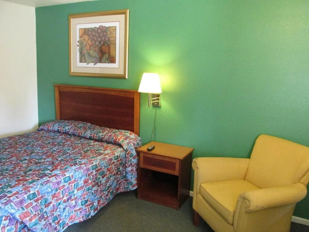 Village Inn